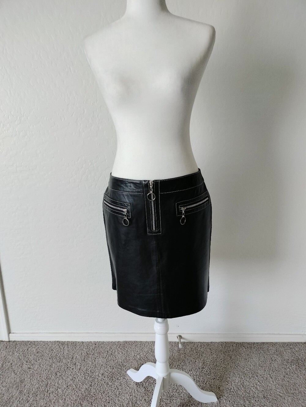 Leather Michael Kors Black Mini Skirt with Zipper Details